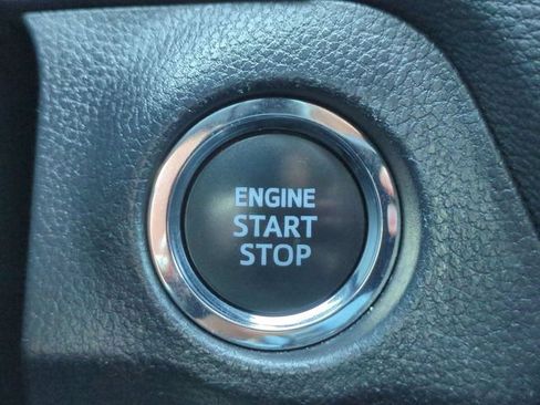 Used 2024 Toyota RAV4 XLE FWD image 17