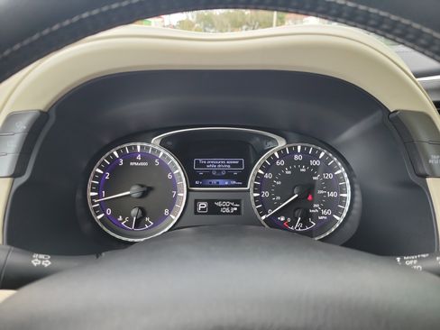 Used 2020 INFINITI QX60 Luxe w/ Essential Package image 29