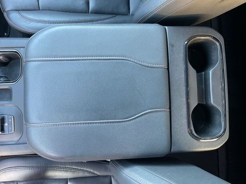 Used 2024 GMC Sierra 1500 AT4 w/ Technology Package image 27