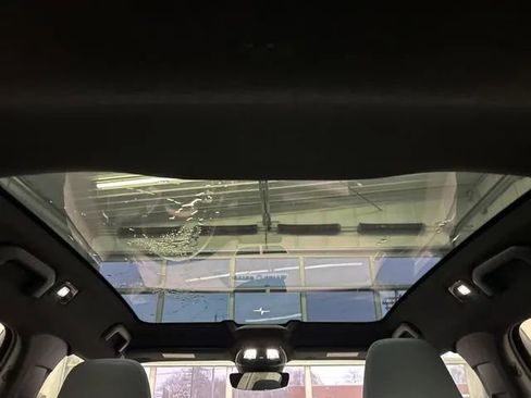 Used 2024 Polestar Polestar 2 image 25