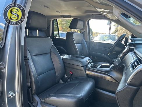 Used 2018 Chevrolet Tahoe LT w/ Luxury Package image 17