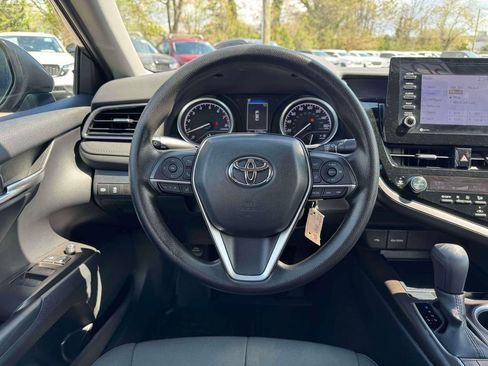 Used 2023 Toyota Camry LE image 22
