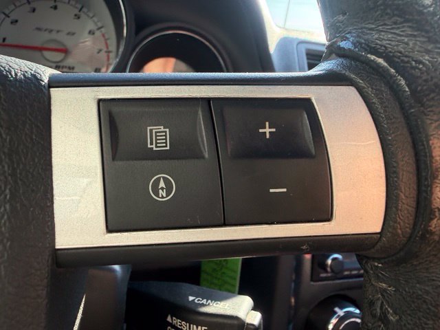 Used 2009 Dodge Challenger SRT8 w/ SRT Option Group II RWD image 16