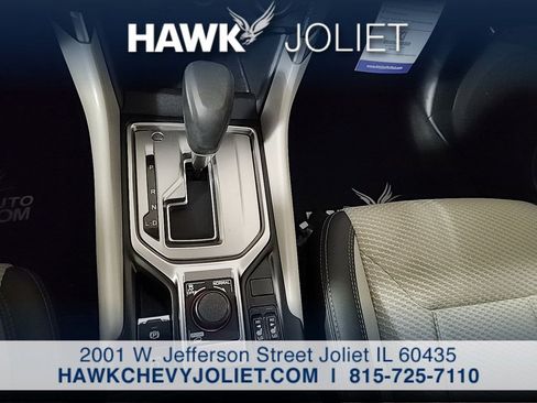 Used 2022 Subaru Forester Premium AWD/4WD image 18