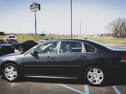 Used 2014 Chevrolet Impala LT w/ LT Sunroof Package image 3