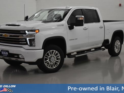 Used 2020 Chevrolet Silverado 2500 High Country w/ Safety Package II image 1