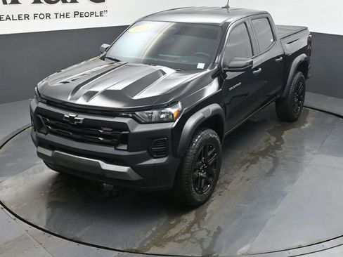 Used 2023 Chevrolet Colorado Trail Boss w/ Advanced Trailering Package AWD/4WD image 42