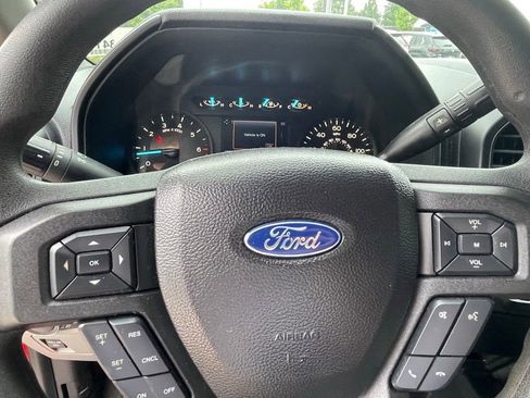 Used 2019 Ford F150 XL w/ Equipment Group 101A Mid RWD image 12
