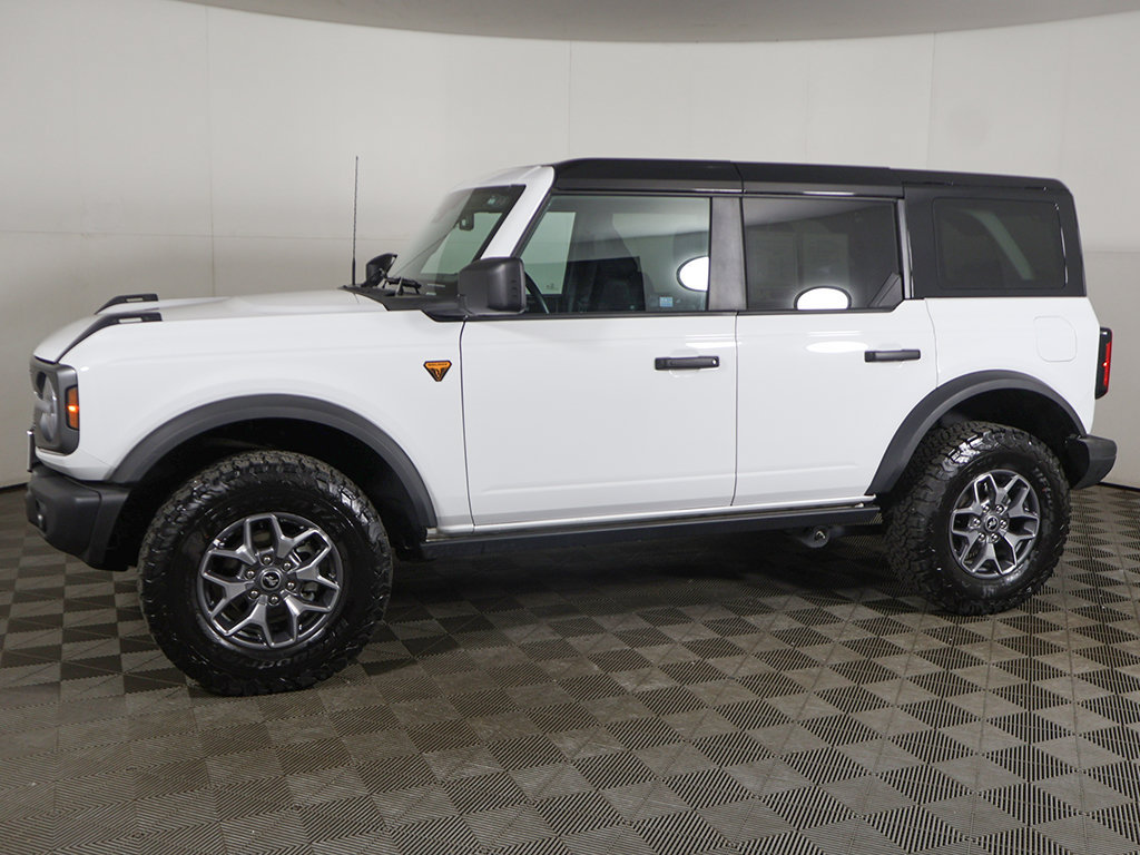 Used 2025 Ford Bronco Badlands AWD/4WD image 13