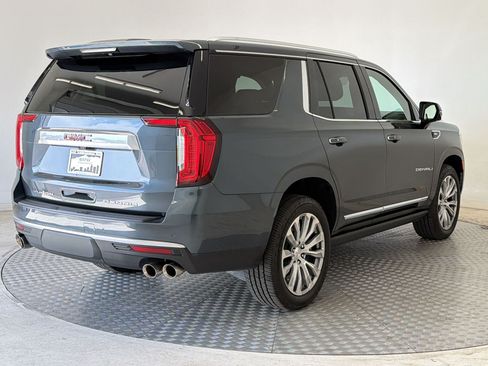 Used 2021 GMC Yukon Denali w/ Denali Premium Package AWD/4WD image 9