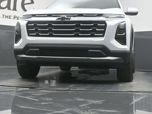 New 2026 Chevrolet Equinox LT w/ Convenience Package II image 34