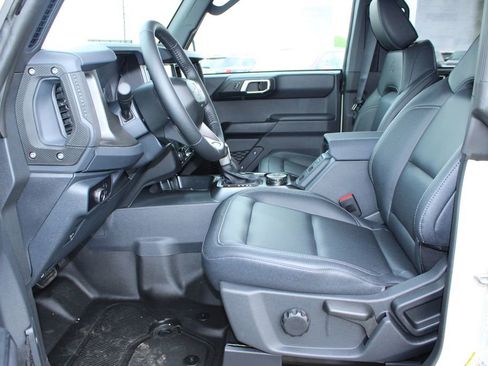 New 2026 Ford Bronco Badlands AWD/4WD image 36