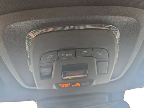 Used 2023 Toyota Crown Platinum image 21