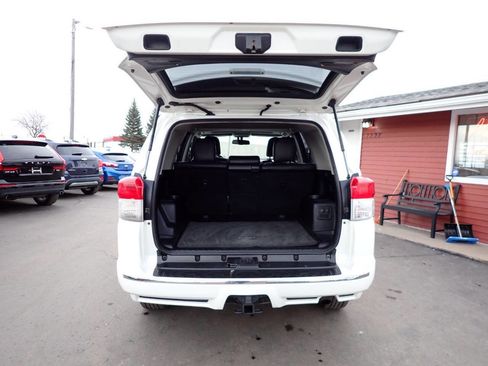 Used 2011 Toyota 4Runner Limited image 5