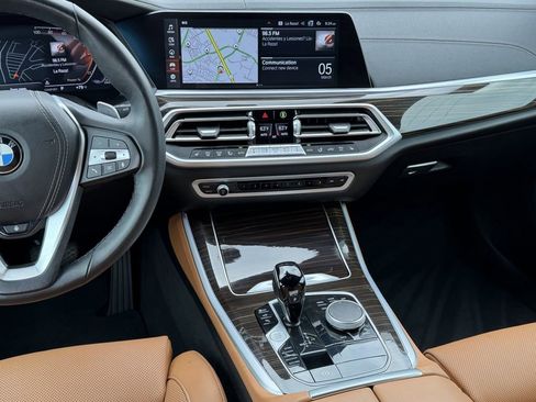 Used 2023 BMW X5 xDrive40i w/ Premium Package image 17