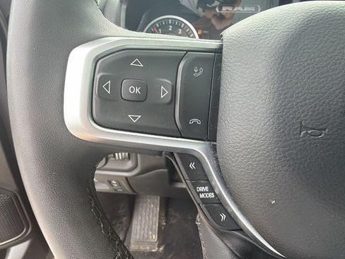 Used 2025 RAM 1500 Big Horn AWD/4WD image 28