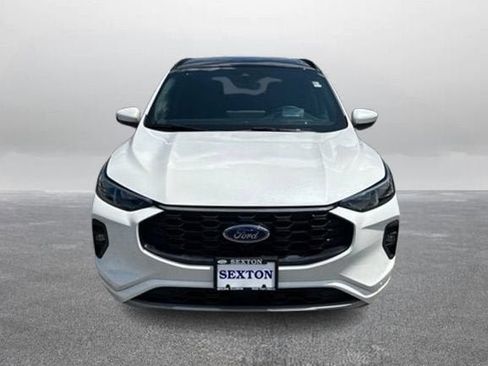 Certified 2024 Ford Escape ST-Line Elite w/ Premium Technology Package AWD/4WD image 4