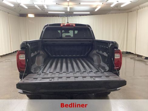Used 2024 GMC Canyon Denali AWD/4WD image 7