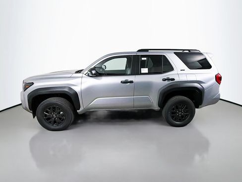 New 2026 Toyota 4Runner SR5 AWD/4WD image 8