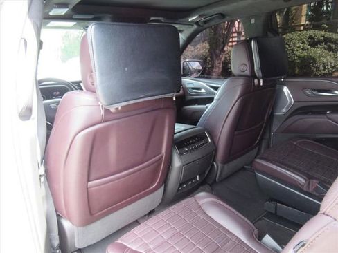Certified 2023 Cadillac Escalade Sport Platinum AWD/4WD image 39