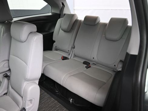 Used 2024 Honda Odyssey EX-L image 28