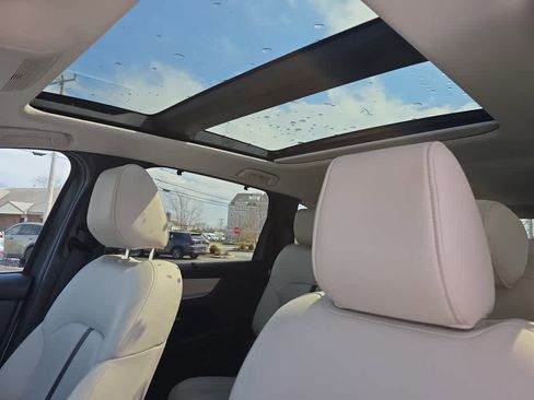 Used 2024 MAZDA CX-90 Plug-In Hybrid w/ Premium Pkg image 13