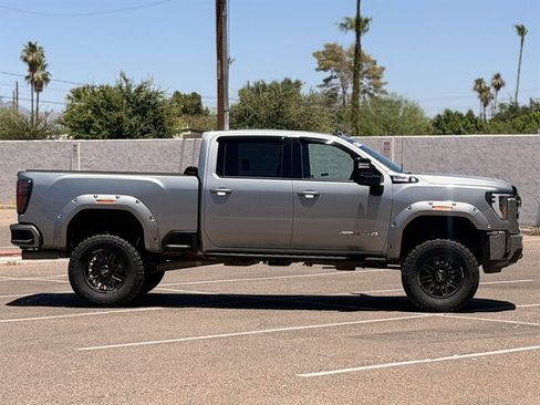 Used 2024 GMC Sierra 3500 AT4 w/ AT4 Premium Plus Package AWD/4WD image 2