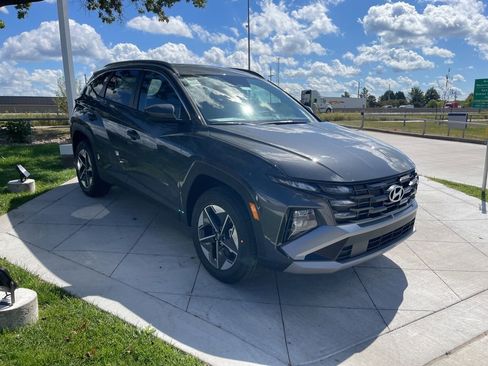 Used 2026 Hyundai Tucson SEL AWD/4WD image 2