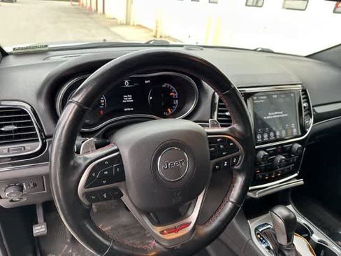 Used 2021 Jeep Grand Cherokee Trailhawk w/ Trailhawk Luxury Group image 6