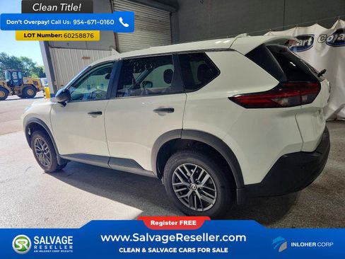 Used 2021 Nissan Rogue S FWD image 3
