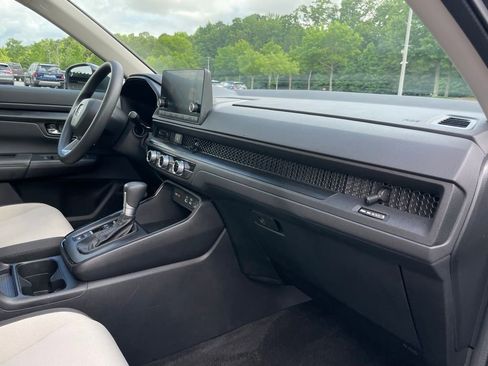 Certified 2025 Honda CR-V EX image 33