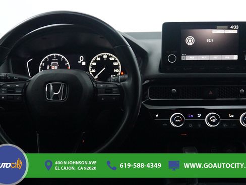 Used 2023 Honda Civic EX image 5