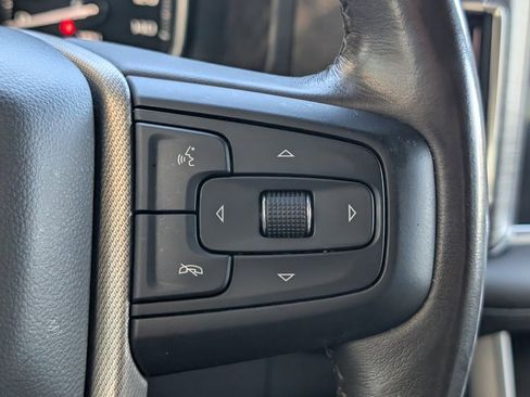 Used 2021 GMC Yukon Denali w/ Denali Premium Package image 24