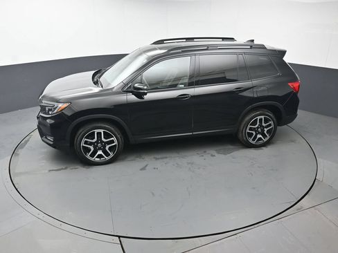 Certified 2023 Honda Passport Elite image 40