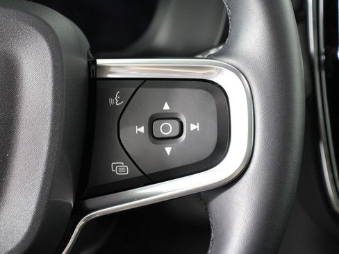 Certified 2026 Volvo XC40 B5 Ultra w/ Climate Package AWD/4WD image 11