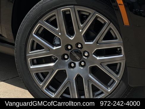 New 2026 GMC Yukon XL Denali Ultimate AWD/4WD image 9