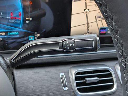 New 2026 Mercedes-Benz GLE 53 AMG 4MATIC image 17