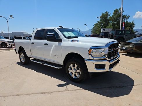Used 2024 RAM 2500 Big Horn AWD/4WD image 5