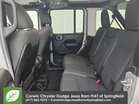 Certified 2024 Jeep Wrangler Unlimited Rubicon image 30