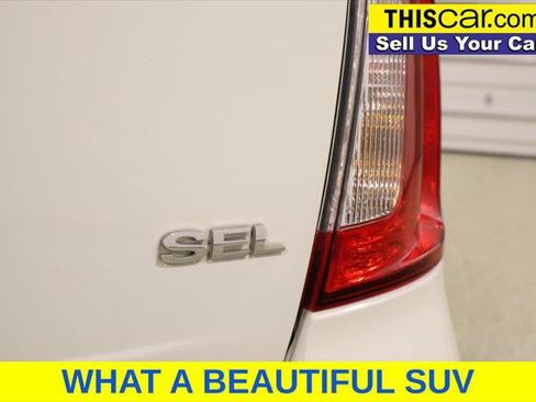 Used 2013 Ford Edge SEL FWD image 12