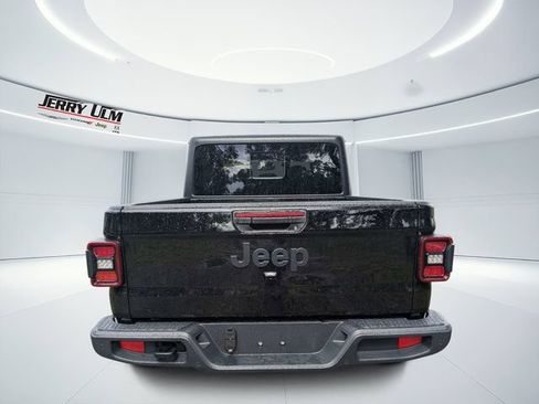 New 2026 Jeep Gladiator Sport AWD/4WD image 4