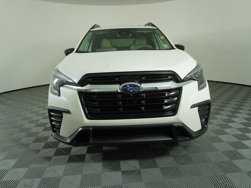 New 2026 Subaru Ascent Limited image 2