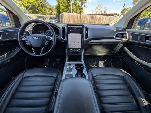 Used 2024 Ford Edge SEL AWD/4WD image 15