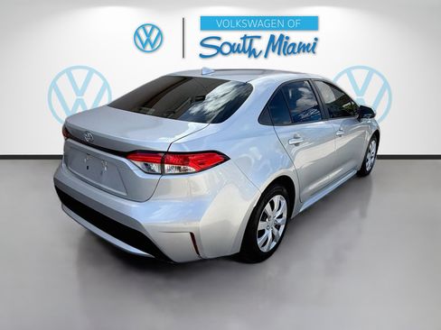 Used 2022 Toyota Corolla LE FWD image 7