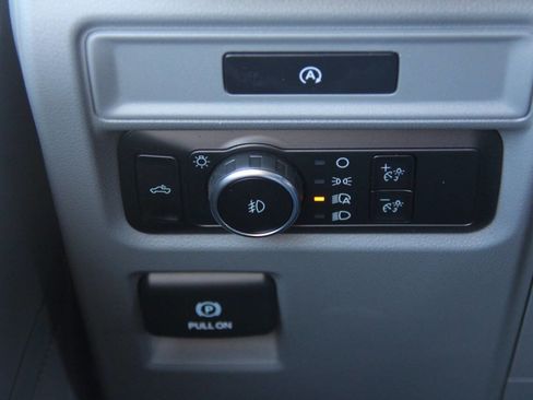 Used 2025 Ford F150 XLT w/ Equipment Group 301A Standard image 28