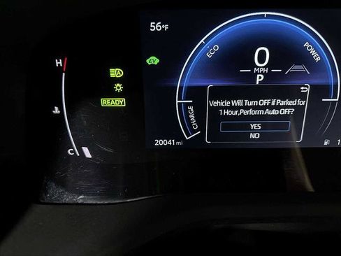 Certified 2025 Toyota Camry SE w/ Convenience Package image 19