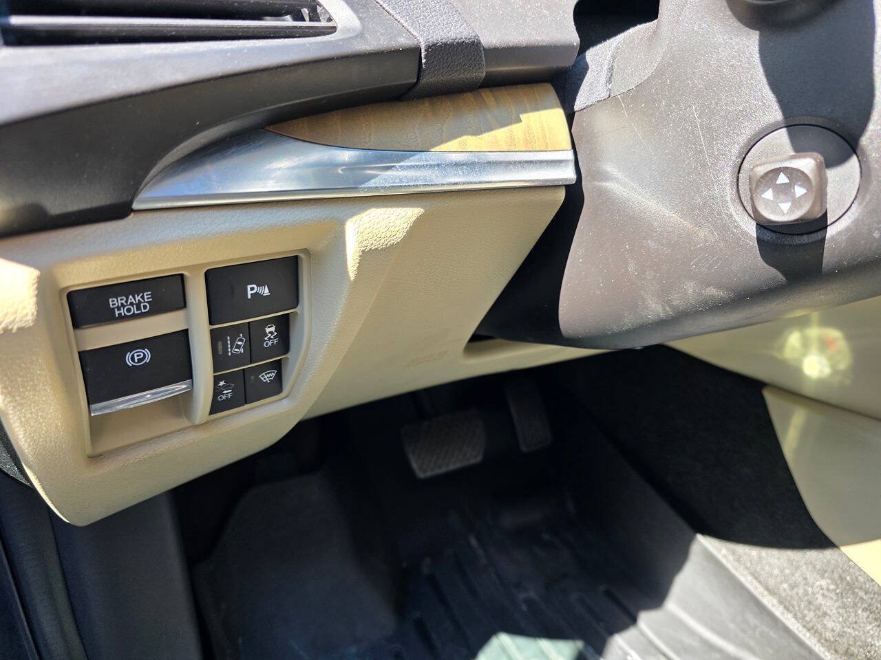 Used 2019 Acura MDX w/ Advance Package FWD image 17