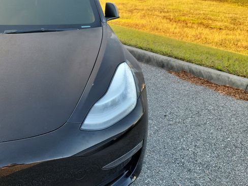 Used 2022 Tesla Model 3 Long Range image 3