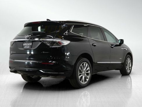 Used 2024 Buick Enclave Avenir w/ Avenir Technology Package image 4