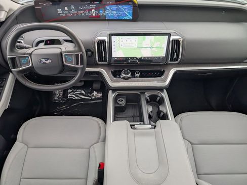 New 2026 Ford Expedition Platinum w/ Platinum Ultimate Package AWD/4WD image 46